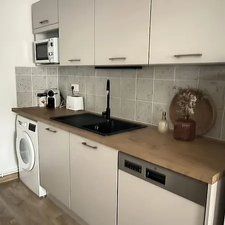 Apartment Le Julia - Neuf - Gare Et Garage Compiegne