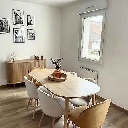 Le Julia - Neuf - Gare Et Garage